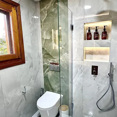 Seafront Oasis Apartment Ierissos